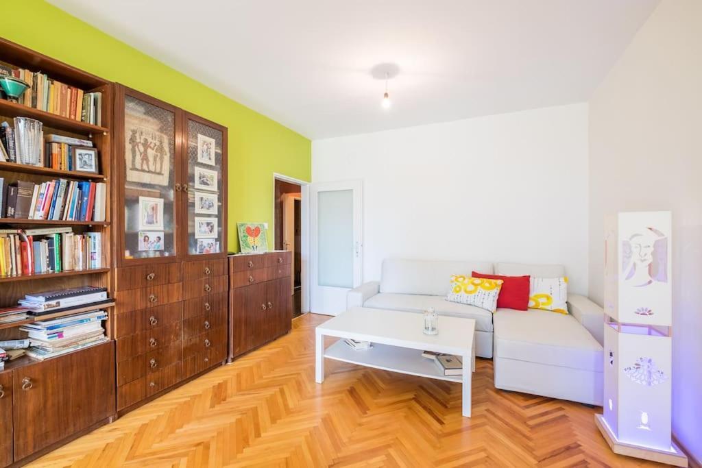 Beautiful Flat In Central Location By Flat Mаnager 소피아 외부 사진