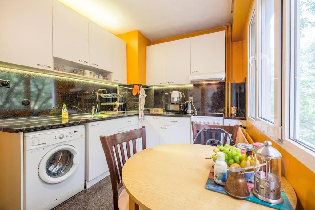 Beautiful Flat In Central Location By Flat Mаnager 소피아 외부 사진