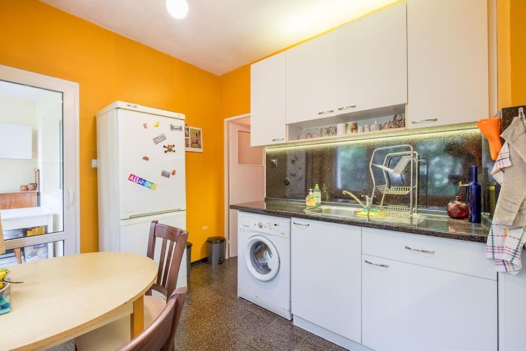 Beautiful Flat In Central Location By Flat Mаnager 소피아 외부 사진