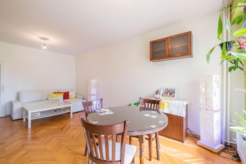 Beautiful Flat In Central Location By Flat Mаnager 소피아 외부 사진